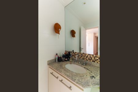 Apartamento à venda com 146m², 3 quartos e 2 vagas Apartamento à venda com 146m², 3 quartos e 2 vagasBanheiro da Suíte 3