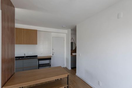 Apartamento para alugar com 40m², 2 quartos e 1 vaga Apartamento para alugar com 40m², 2 quartos e 1 vagaSala