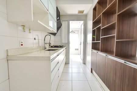 Apartamento à venda com 100m², 3 quartos e 2 vagas Apartamento à venda com 100m², 3 quartos e 2 vagasCozinha