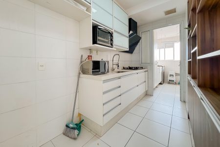 Apartamento à venda com 100m², 3 quartos e 2 vagasCozinha
