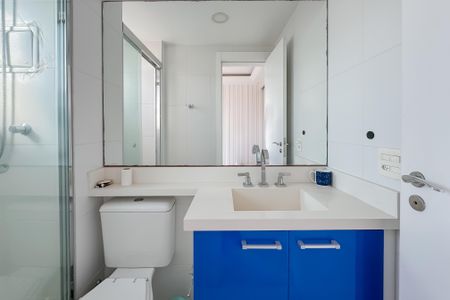 Apartamento à venda com 100m², 3 quartos e 2 vagasBanheiro da Suíte 1