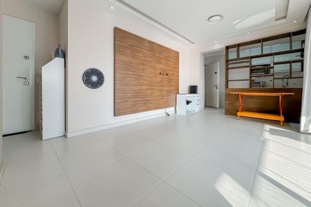 Apartamento à venda com 100m², 3 quartos e 2 vagasSala