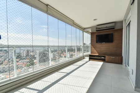 Apartamento à venda com 100m², 3 quartos e 2 vagas Apartamento à venda com 100m², 3 quartos e 2 vagasVaranda