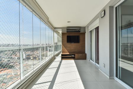Apartamento à venda com 100m², 3 quartos e 2 vagas Apartamento à venda com 100m², 3 quartos e 2 vagasVaranda