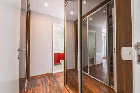 Apartamento à venda com 100m², 3 quartos e 2 vagas Apartamento à venda com 100m², 3 quartos e 2 vagasSuíte 2