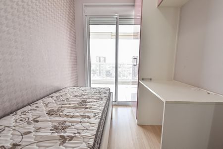 Apartamento à venda com 100m², 3 quartos e 2 vagas Apartamento à venda com 100m², 3 quartos e 2 vagasQuarto