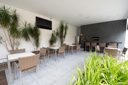Apartamento à venda com 100m², 3 quartos e 2 vagas Apartamento à venda com 100m², 3 quartos e 2 vagasÁrea comum - Churrasqueira
