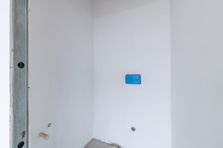 Apartamento à venda com 183m², 3 quartos e 3 vagas Apartamento à venda com 183m², 3 quartos e 3 vagasLavabo