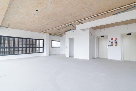 Apartamento à venda com 183m², 3 quartos e 3 vagas Apartamento à venda com 183m², 3 quartos e 3 vagasSala