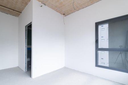 Apartamento à venda com 183m², 3 quartos e 3 vagas Apartamento à venda com 183m², 3 quartos e 3 vagasSuíte 2