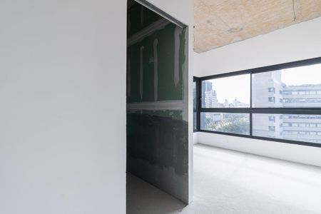 Apartamento à venda com 183m², 3 quartos e 3 vagas Apartamento à venda com 183m², 3 quartos e 3 vagasSuíte 2