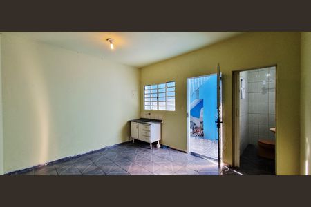 Casa para alugar com 1 quarto, 20m² em Jardim Oliveiras, Taboão da Serra