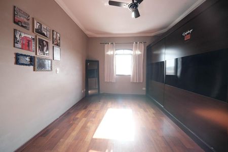 Casa à venda com 275m², 3 quartos e 6 vagasQuarto 1