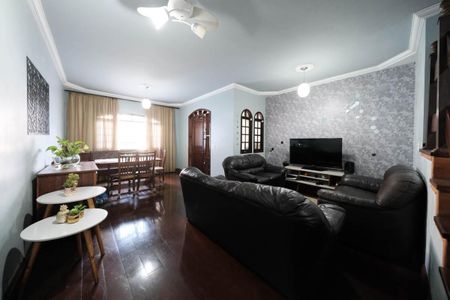 Casa à venda com 275m², 3 quartos e 6 vagasSala