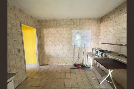 Casa à venda com 330m², 5 quartos e 6 vagasCozinha