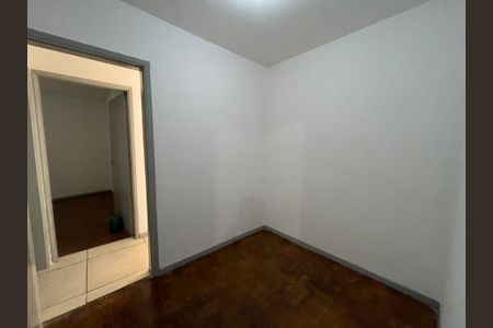 Casa à venda com 330m², 5 quartos e 6 vagasQuarto 2