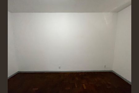 Casa à venda com 330m², 5 quartos e 6 vagasQuarto 2