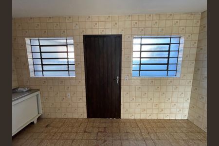 Casa à venda com 330m², 5 quartos e 6 vagasCozinha