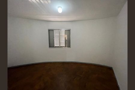 Casa à venda com 330m², 5 quartos e 6 vagasQuarto 4