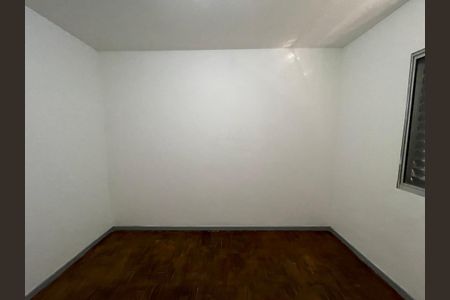 Casa à venda com 330m², 5 quartos e 6 vagasQuarto 4