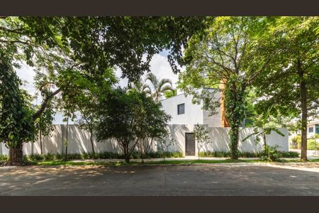 Casa à venda com 375m², 4 quartos e 3 vagasFoto 15