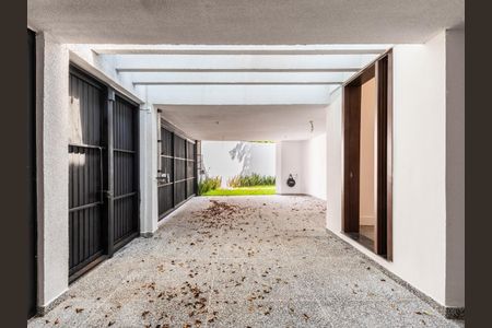 Casa à venda com 375m², 4 quartos e 3 vagasFoto 09