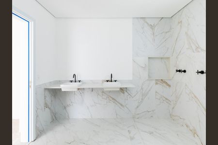 Casa à venda com 375m², 4 quartos e 3 vagasFoto 38