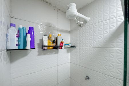 Apartamento para alugar com 37m², 2 quartos e sem vagaBanheiro