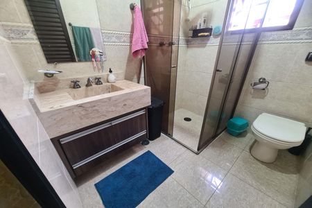 Casa à venda com 280m², 3 quartos e 6 vagasBanheiro