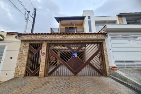 Casa à venda com 280m², 3 quartos e 6 vagasFachada