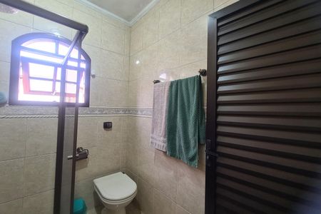 Casa à venda com 280m², 3 quartos e 6 vagasBanheiro