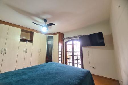 Casa à venda com 280m², 3 quartos e 6 vagasSuite