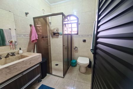 Casa à venda com 280m², 3 quartos e 6 vagasBanheiro