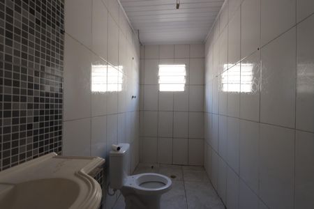 Casa para alugar com 2m², 2 quartos e sem vagaBanheiro