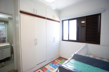 Apartamento à venda com 155m², 3 quartos e 4 vagas Apartamento à venda com 155m², 3 quartos e 4 vagasSuíte 2