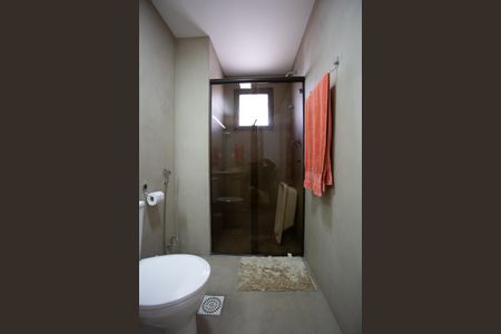 Apartamento à venda com 155m², 3 quartos e 4 vagas Apartamento à venda com 155m², 3 quartos e 4 vagasBanheiro da Suíte 2