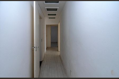 Apartamento à venda com 177m², 3 quartos e 3 vagasCorredor