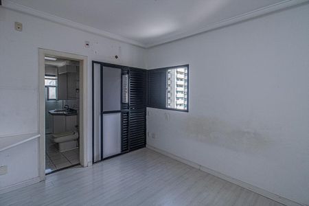 Apartamento à venda com 177m², 3 quartos e 3 vagasSuíte 3
