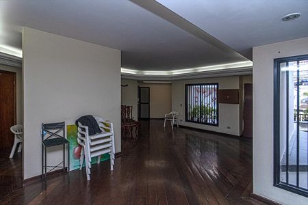 Apartamento à venda com 177m², 3 quartos e 3 vagasÁrea comum 