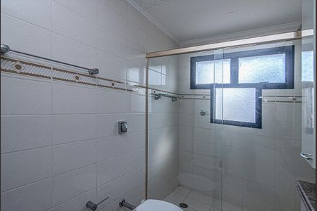 Apartamento à venda com 177m², 3 quartos e 3 vagasBanheiro da Suíte 2