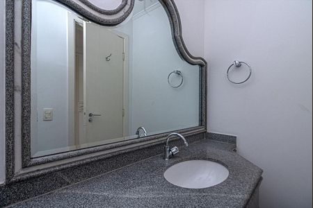 Apartamento à venda com 177m², 3 quartos e 3 vagasLavabo