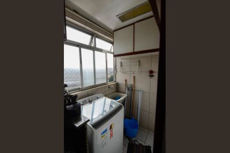 Apartamento à venda com 80m², 2 quartos e 1 vagaÁrea de Serviço