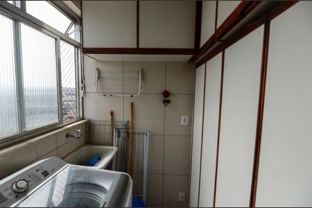 Apartamento à venda com 80m², 2 quartos e 1 vagaÁrea de Serviço