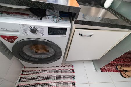 Apartamento à venda com 44m², 2 quartos e 1 vaga Apartamento à venda com 44m², 2 quartos e 1 vagaÁrea de Serviço