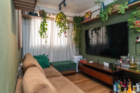 Apartamento à venda com 44m², 2 quartos e 1 vaga Apartamento à venda com 44m², 2 quartos e 1 vagaSala