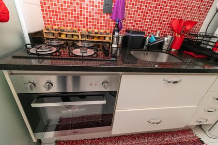 Apartamento à venda com 44m², 2 quartos e 1 vaga Apartamento à venda com 44m², 2 quartos e 1 vagaCozinha