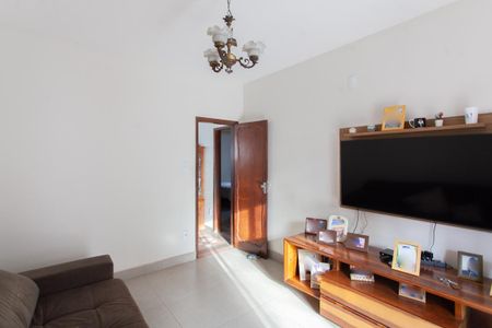 Sala de casa à venda com 3 quartos, 210m² em Itapoã, Belo Horizonte