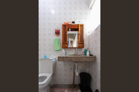 Casa à venda com 210m², 3 quartos e 3 vagas Casa à venda com 210m², 3 quartos e 3 vagasBanheiro da Suíte