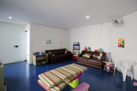 Apartamento à venda com 140m², 2 quartos e 2 vagas Apartamento à venda com 140m², 2 quartos e 2 vagasBrinquedoteca