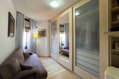 Apartamento à venda com 140m², 2 quartos e 2 vagas Apartamento à venda com 140m², 2 quartos e 2 vagasQuarto 2